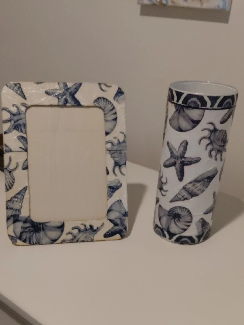 Coastal Seashell Glass Vase and Frame Set - Blue